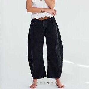 Free People Good Luck Barrel Jeans 24 Short Black